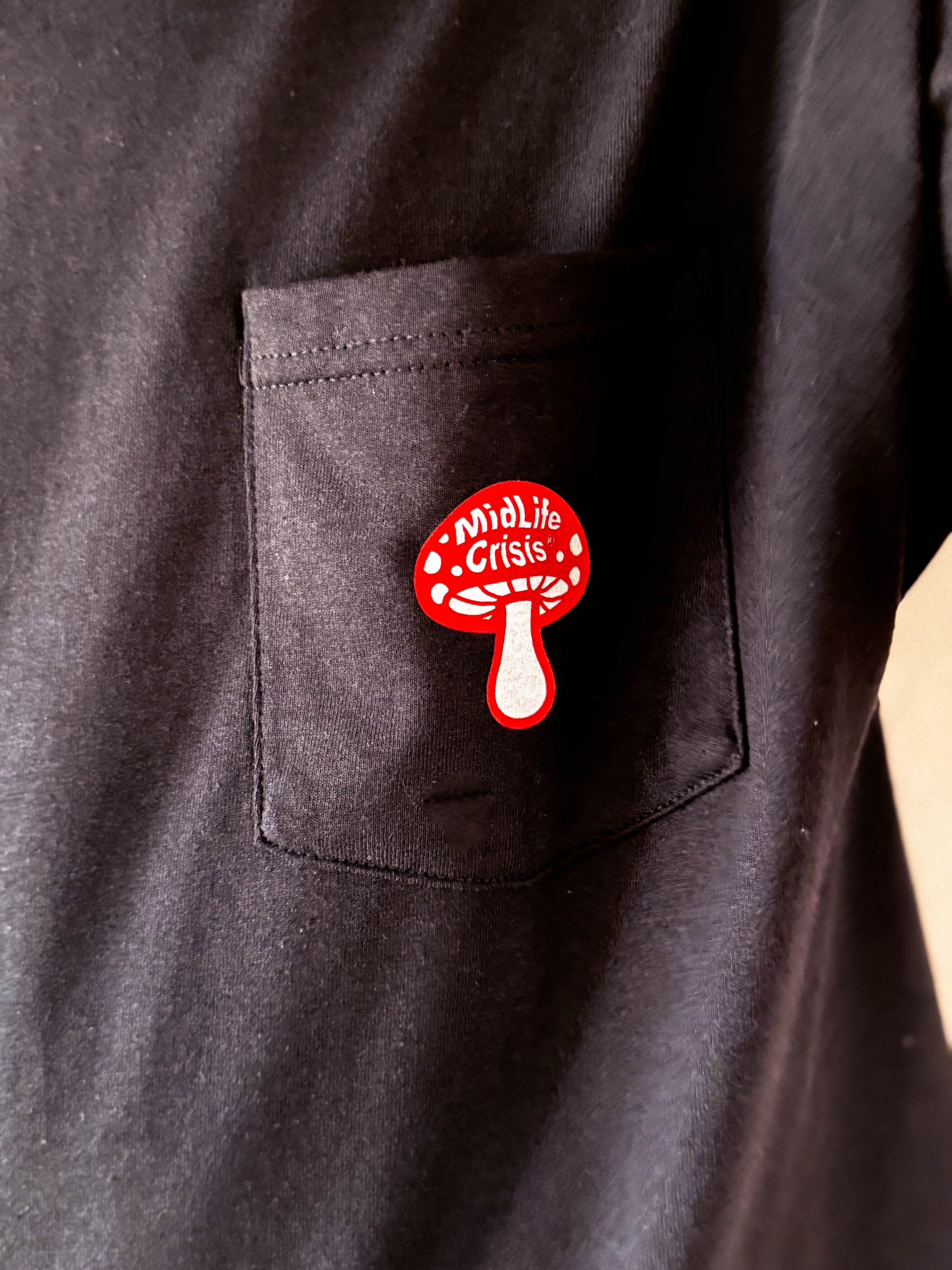 Shroomin' Pocket Tee - Black