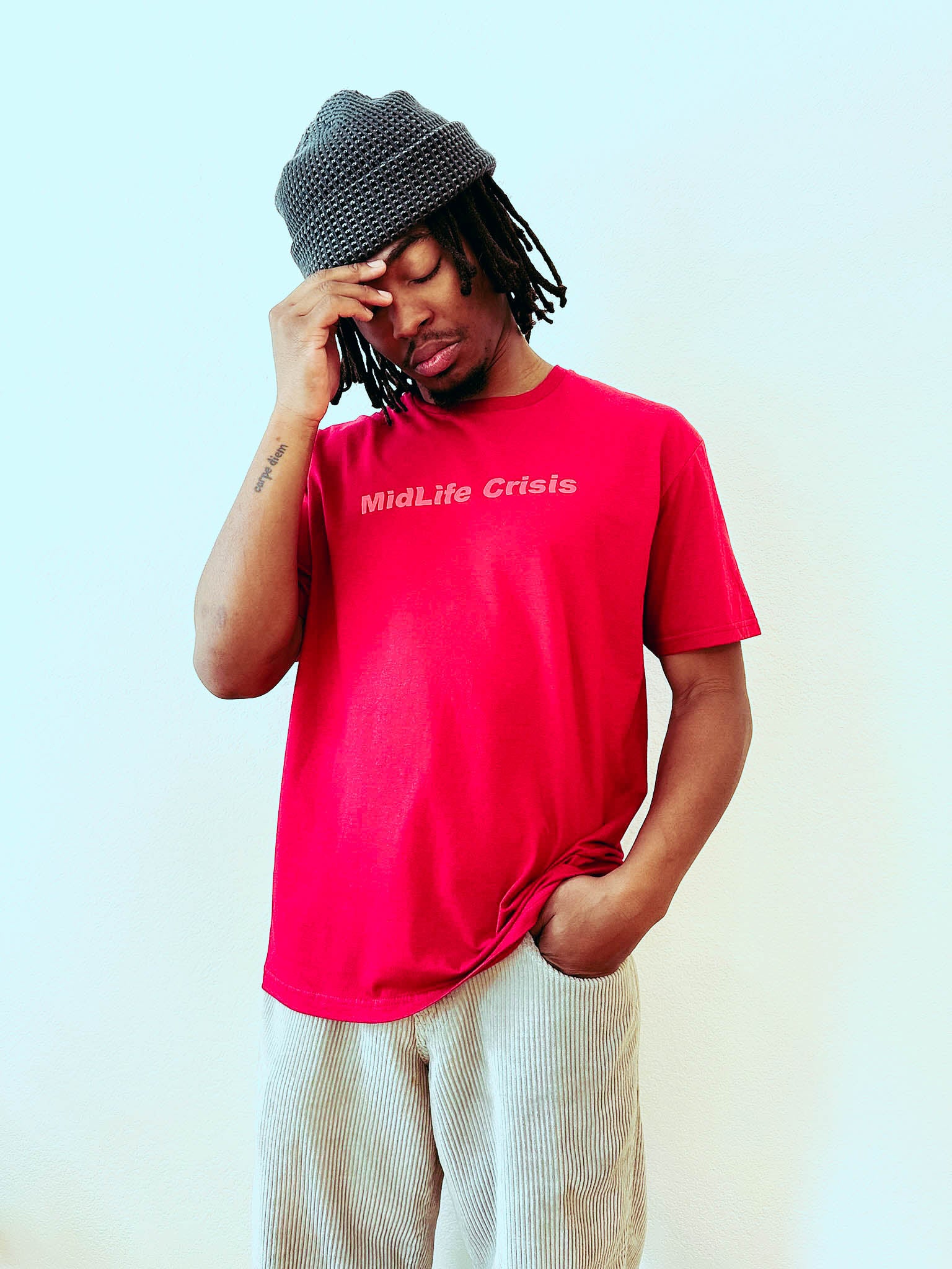 トップス THE SHISHIKUI COTTON C / RED Crooked Tee - Red | Midlife Crisis
